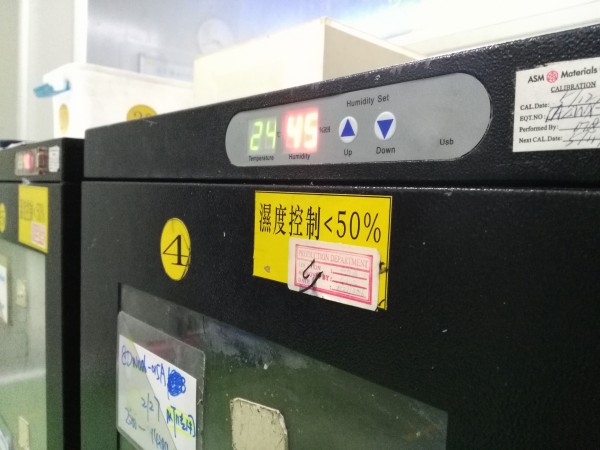電子防潮柜工作原理及除濕方式有哪些<div   id=
